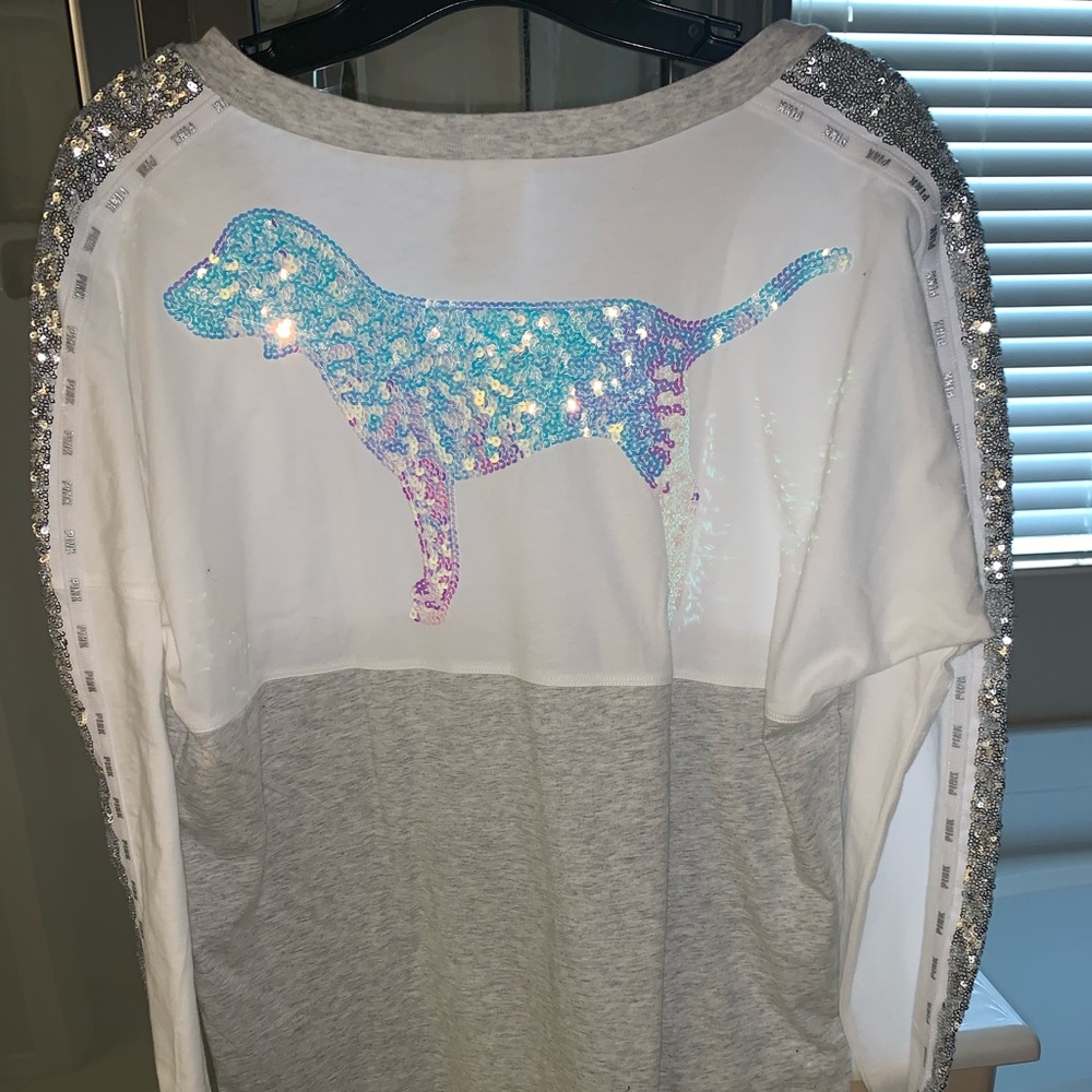 Long sleeve voctoria secret tee